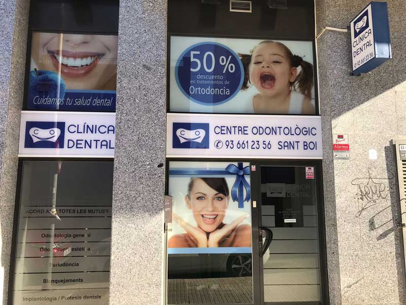 Fachada clínica Centre Odontològic Sant Boi